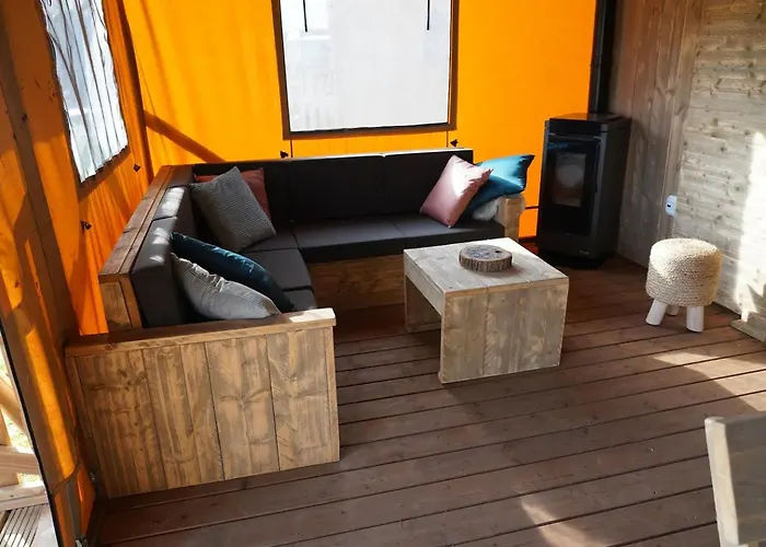 Glamperen Met Eigen Badkamer In De Peel Voor 6 Pers Happy Glamping