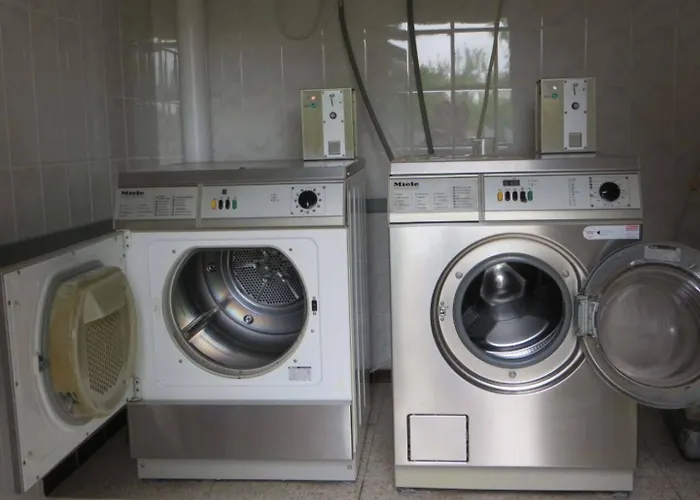 Glamping Glamperen Met Eigen Badkamer In De Peel Voor 6 Pers Happy