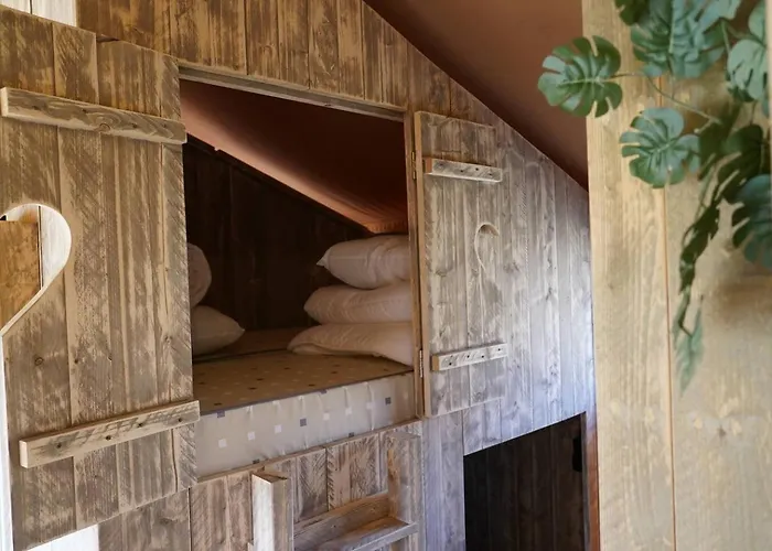 Glamperen Met Eigen Badkamer In De Peel Voor 6 Pers Happy Glamping *