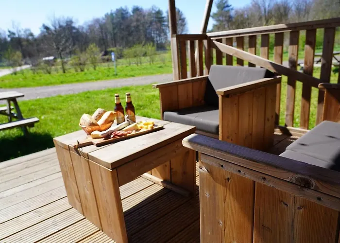 Glamping Glamperen Met Eigen Badkamer In De Peel Voor 6 Pers Happy *