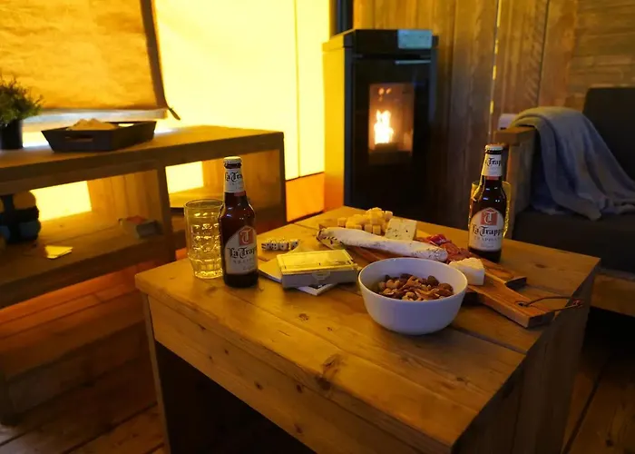 Glamperen Met Eigen Badkamer In De Peel Voor 6 Pers Happy Glamping Behelp