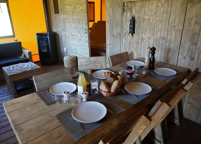 Glamping Glamperen Met Eigen Badkamer In De Peel Voor 6 Pers Happy Behelp