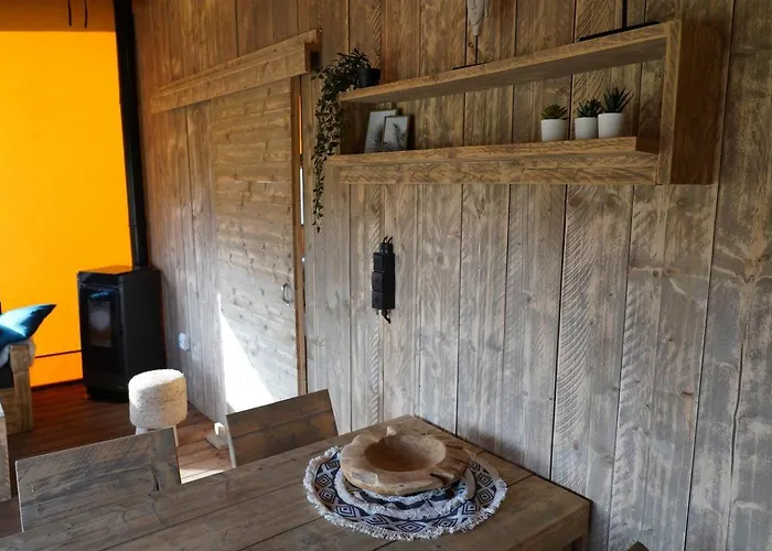 Glamping Glamperen Met Eigen Badkamer In De Peel Voor 6 Pers Happy