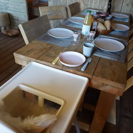 Glamperen Met Eigen Badkamer In De Peel Voor 6 Pers Happy Tente de luxe